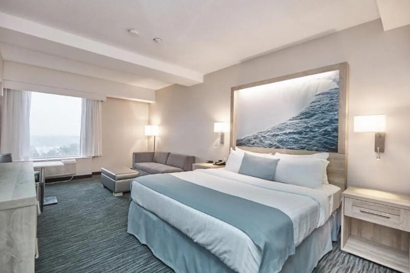 Vittoria Hotel & Suites