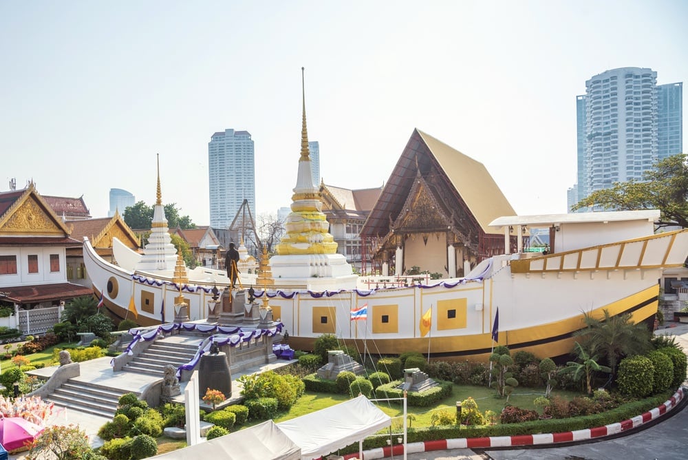 Wat Yannawa in bali