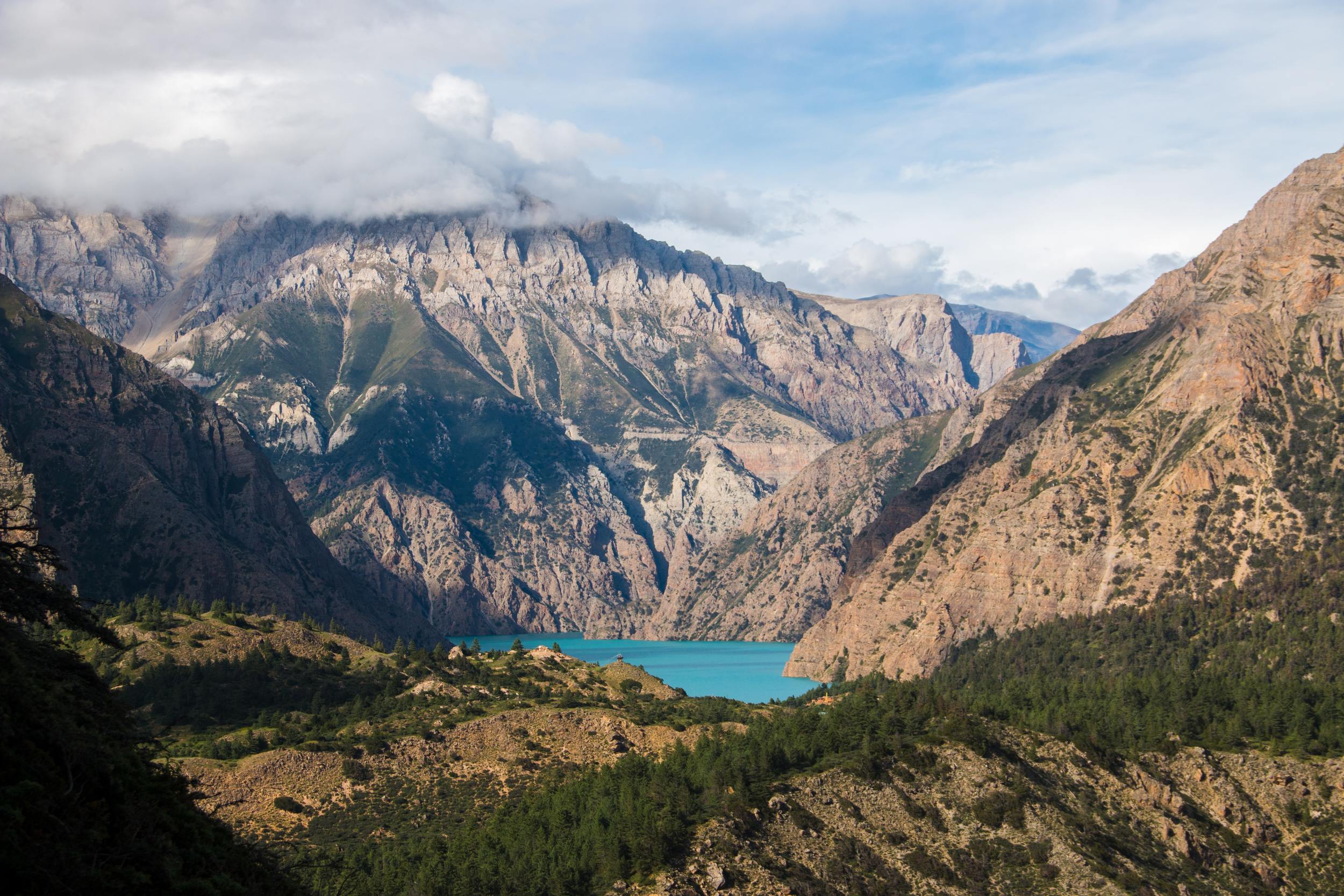 nepal safe to live in mountains and lake