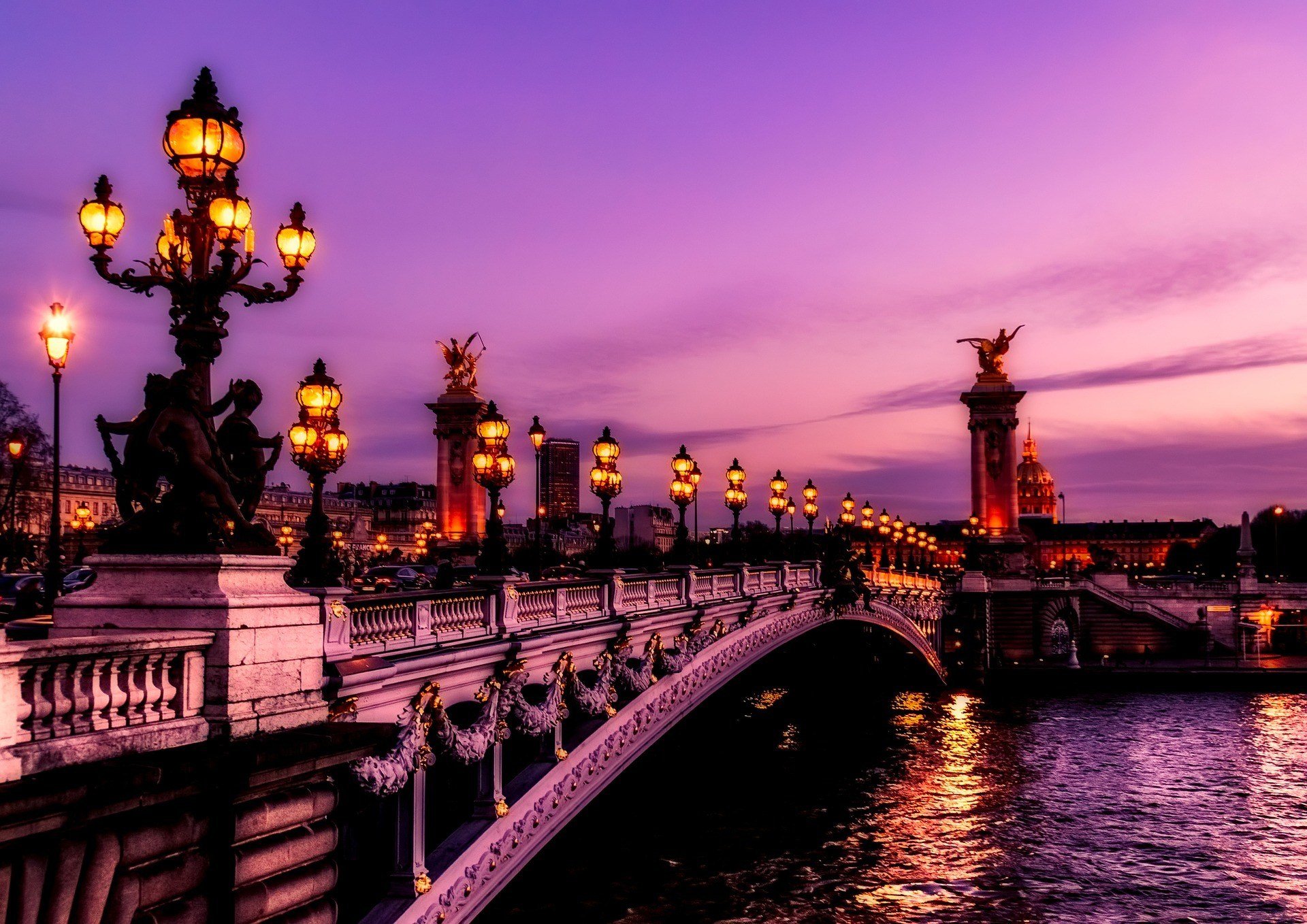 safety tips for traveling in paris