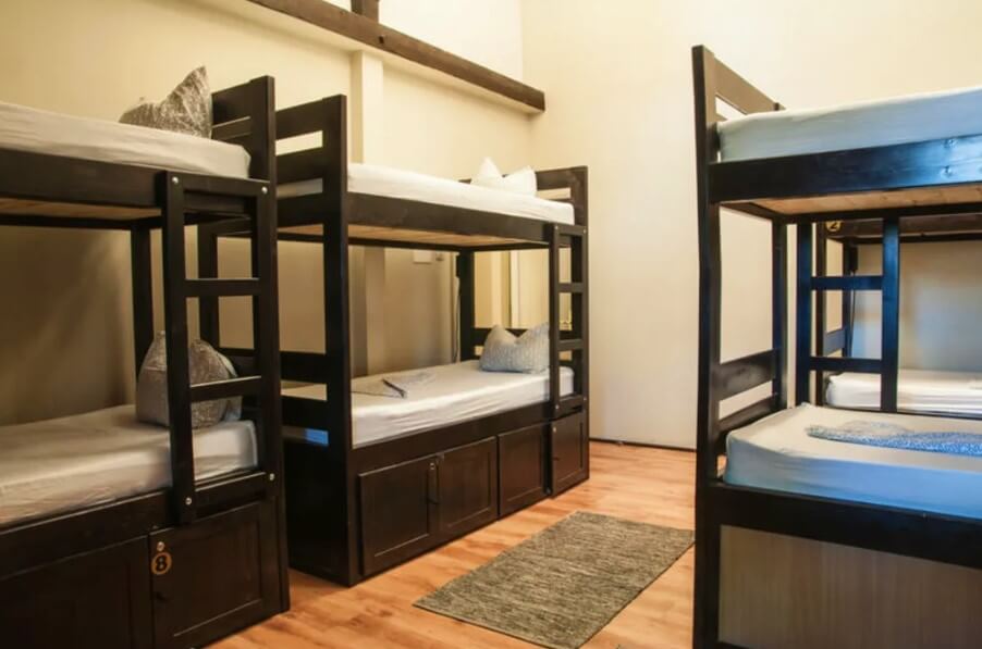 Antique Hostel Bucharest
