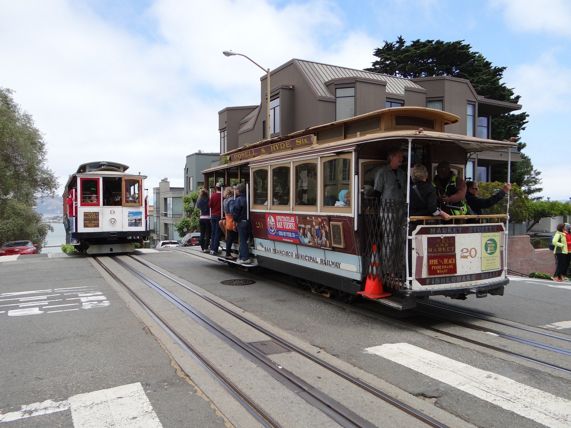 Catch the San Francisco Cable Car