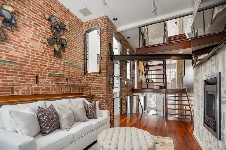 Mansion Townhouse