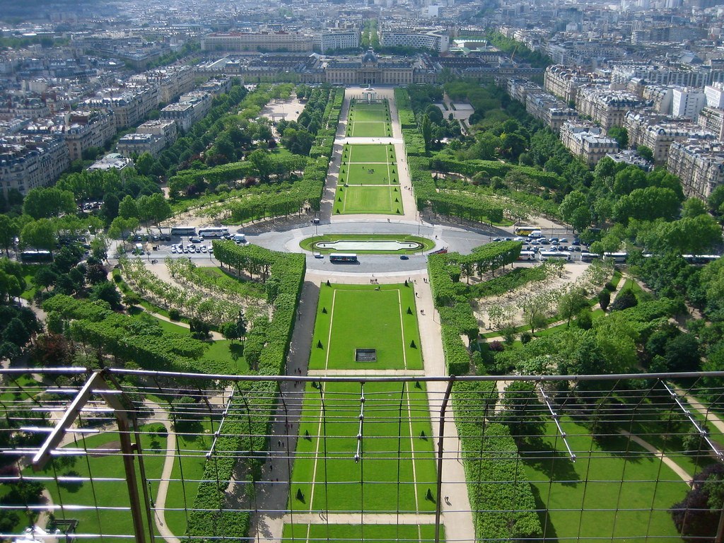 Parc du Champ de Mars