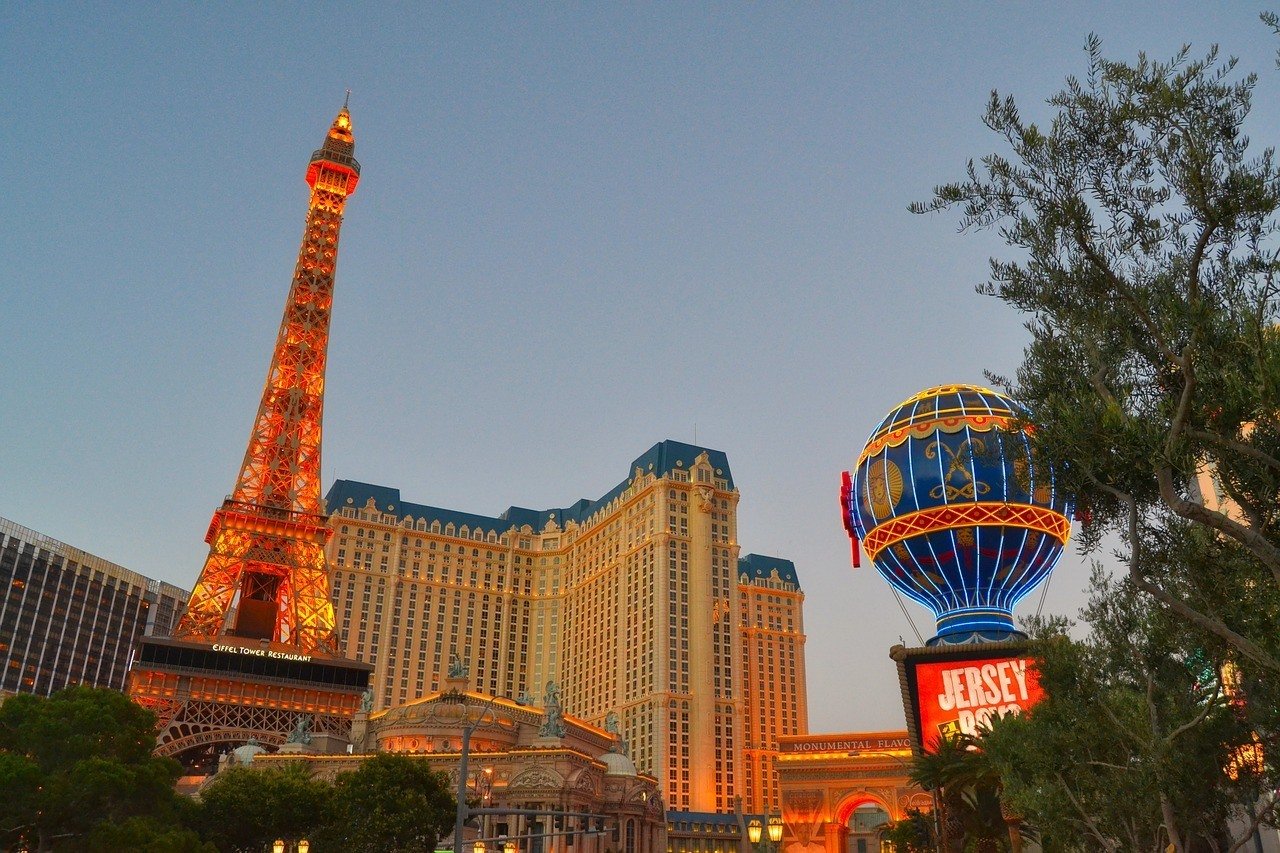 Paris Hotel and the Eiffel Tower