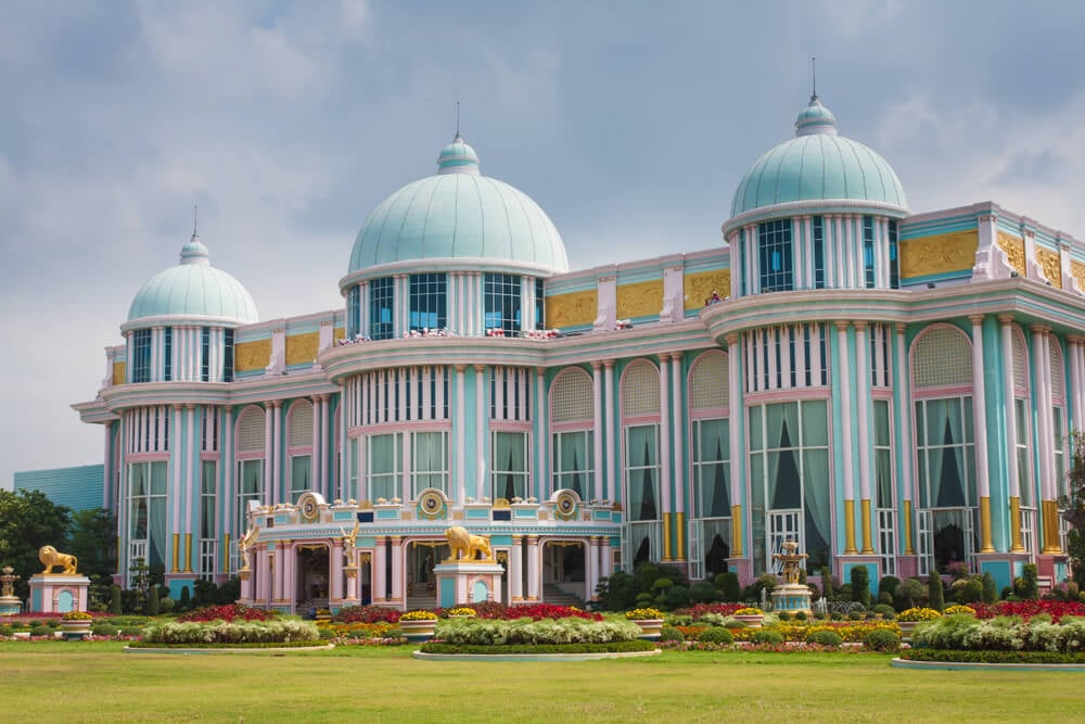 Sukhawadee Mansion