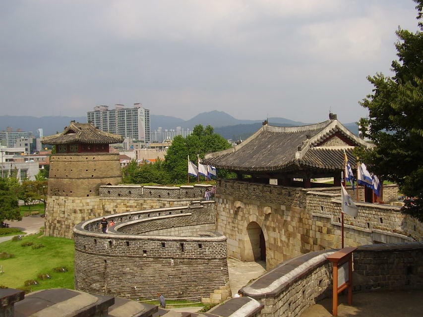 Suwon Hwaseong Fortress Tour