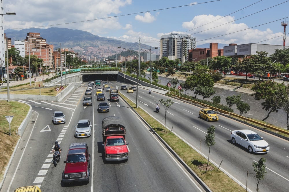 Is it safe to drive in Medellin?