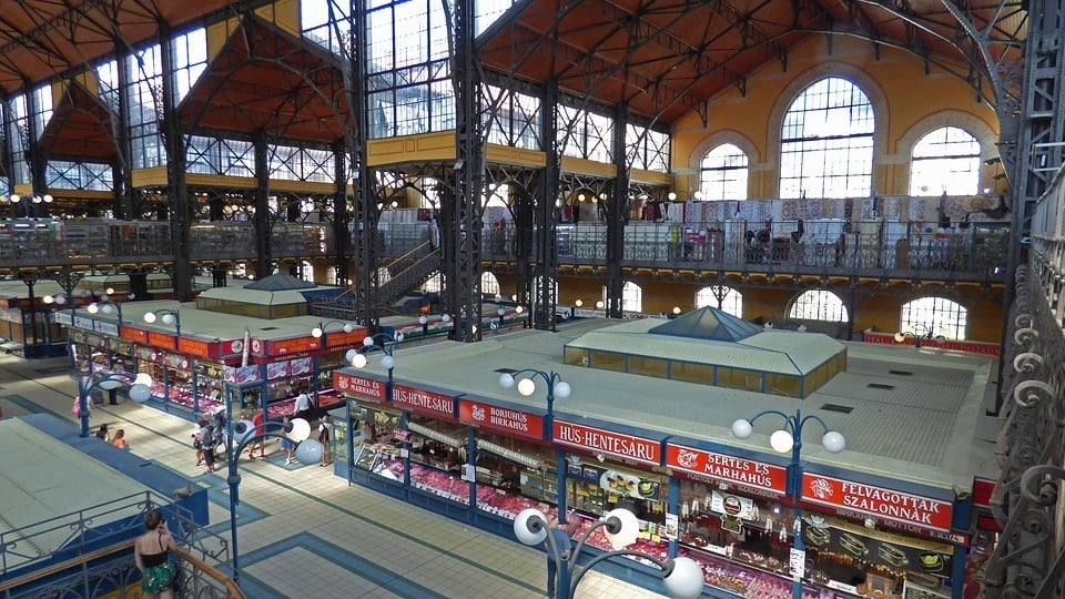 Sala Mare a pieței Budapesta 