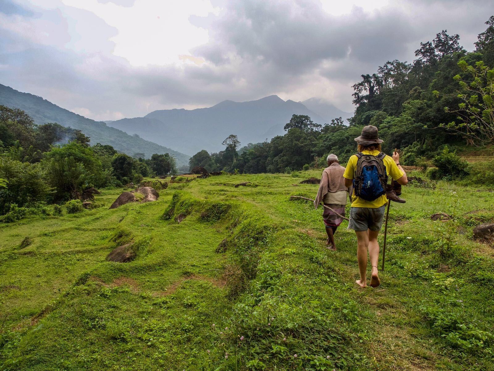 hiking to Lakegala in Sri Lanka