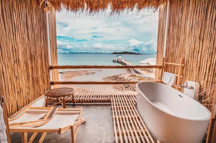 Islander Oceanfront Getaway