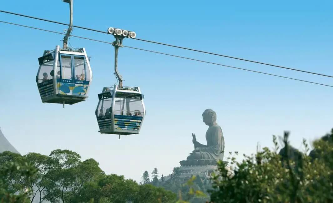Hong Kong: Lantau VIP Priority Cable Car, Big Buddha & Tai O