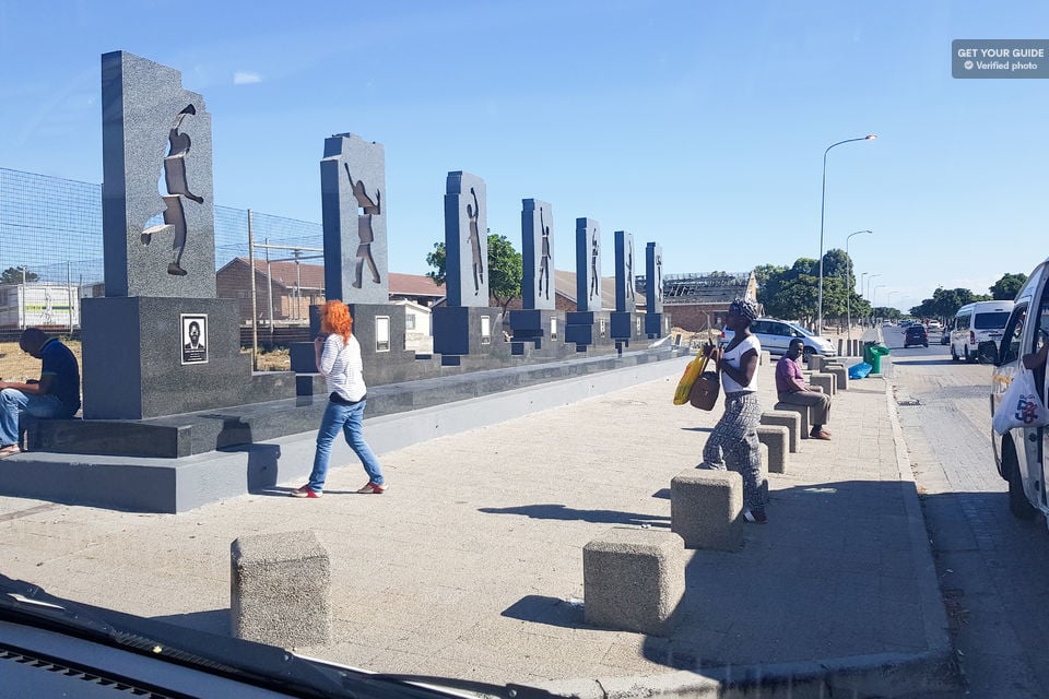 Robben Island Ferry Ticket and Township Combo Tour