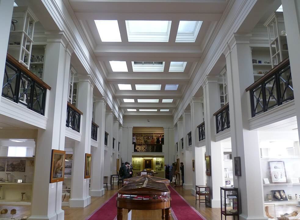 Surgeons Hall Museum