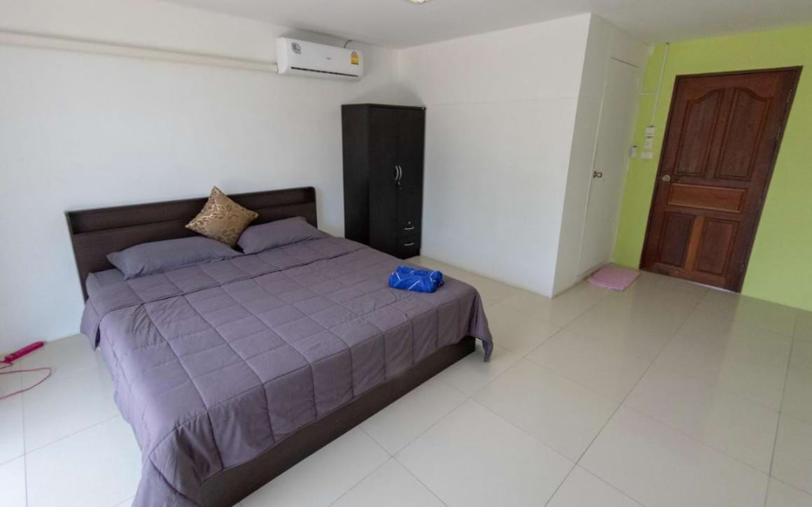 p and t guesthouse koh samui