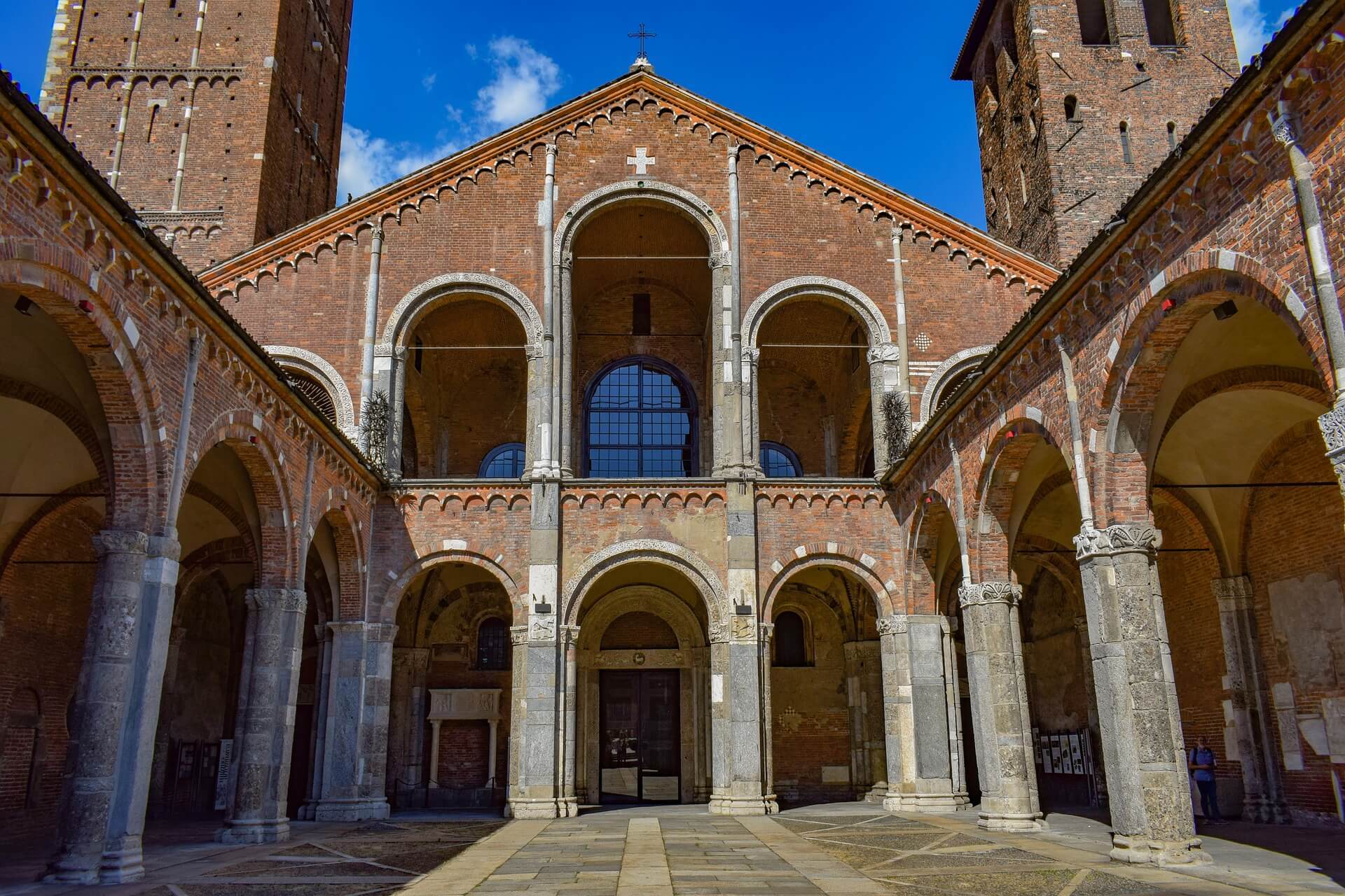 Basilica di Sant Ambrogio, Milan
