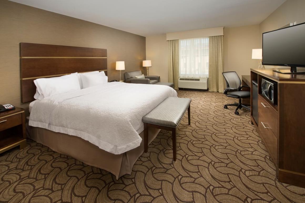 Hampton Inn & Suites San Antonio-Downtown Market Square