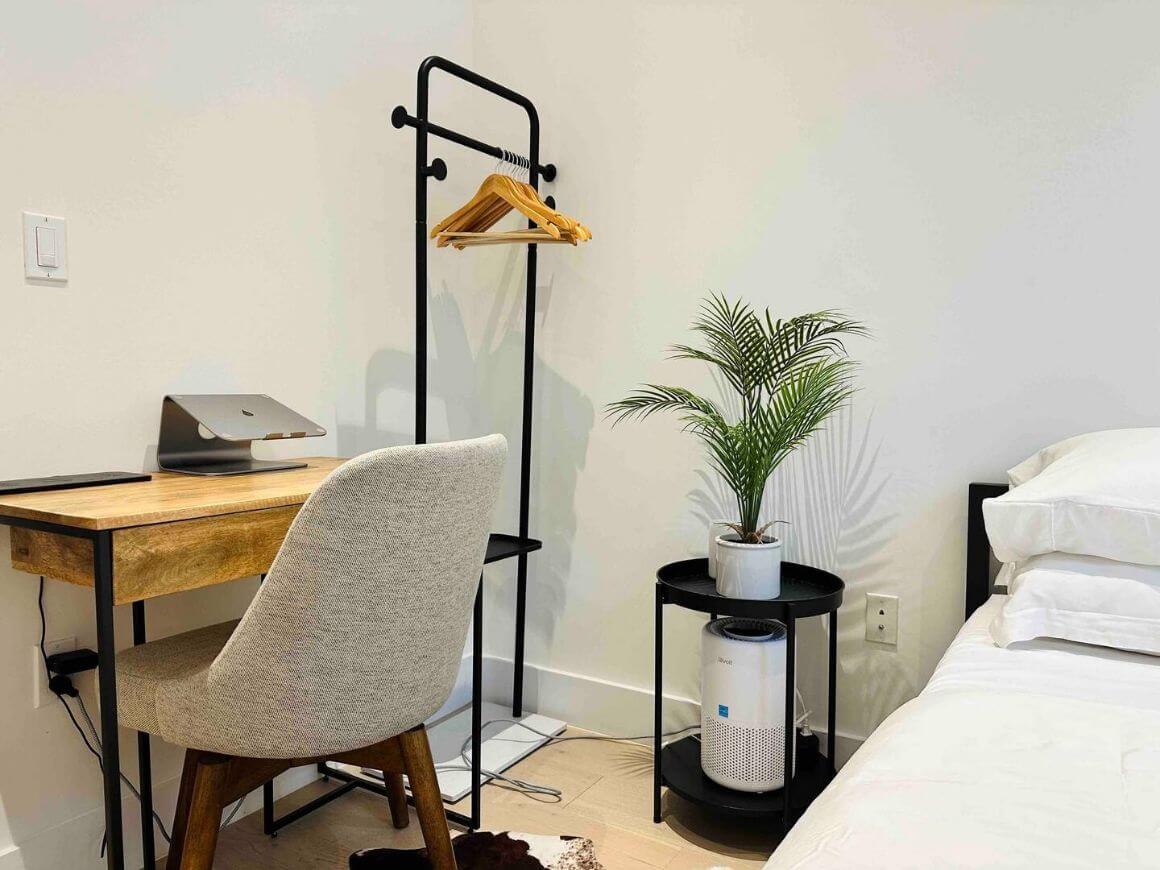 Modern Brooklyn Guest Suite with Sunny Backyard