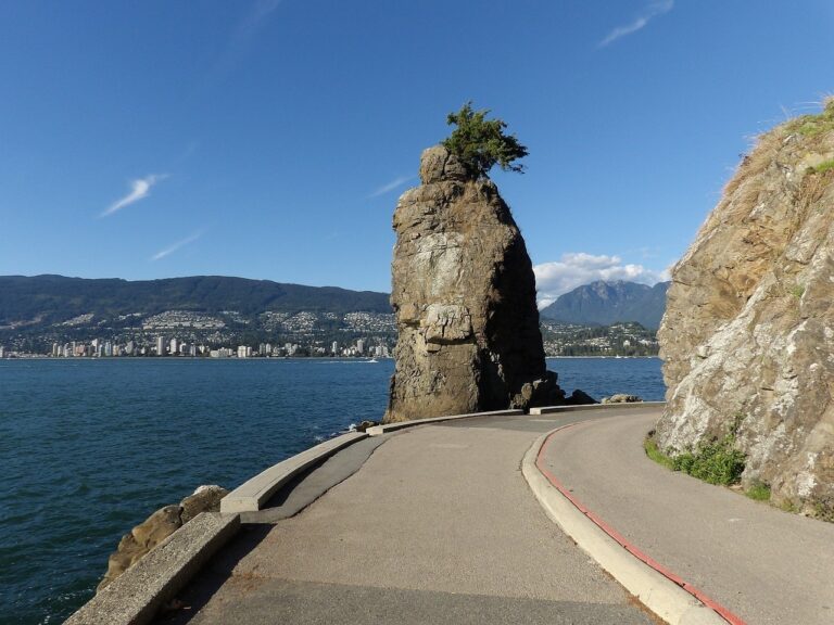 26 BEST Places to Visit in Vancouver