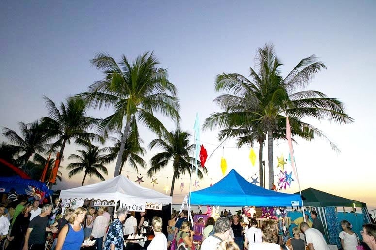 Everyone shows up at the Byron Bay Markets