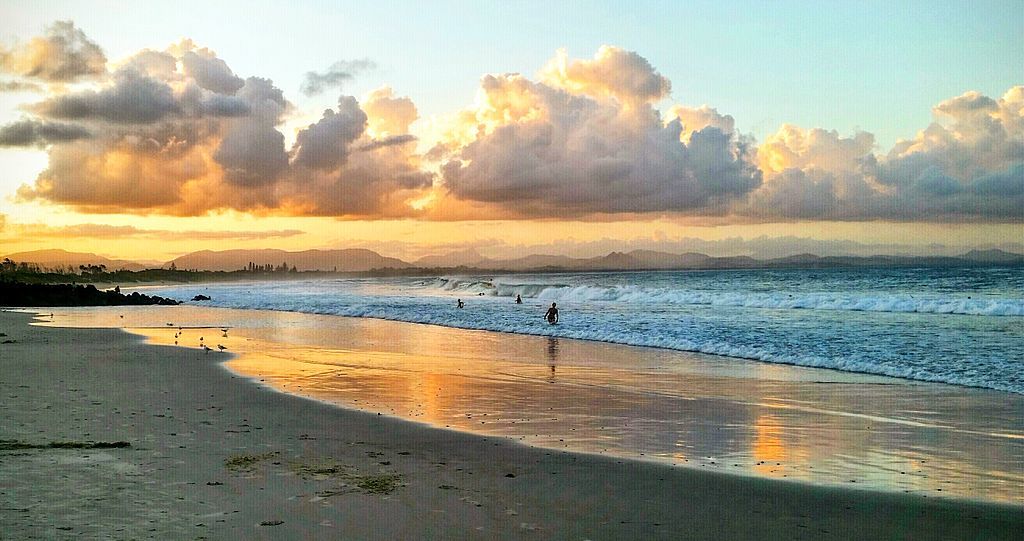 The sunrise is a must while backpacking Byron Bay