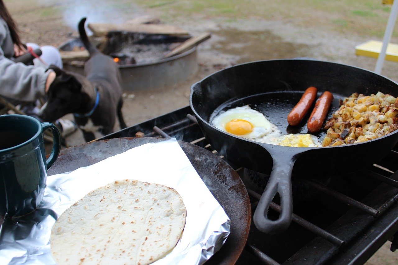 Eggs are a healthy and easy meal for camping trips