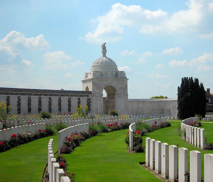 Battlefields of Flanders Private Full-Day Trip From Brussels