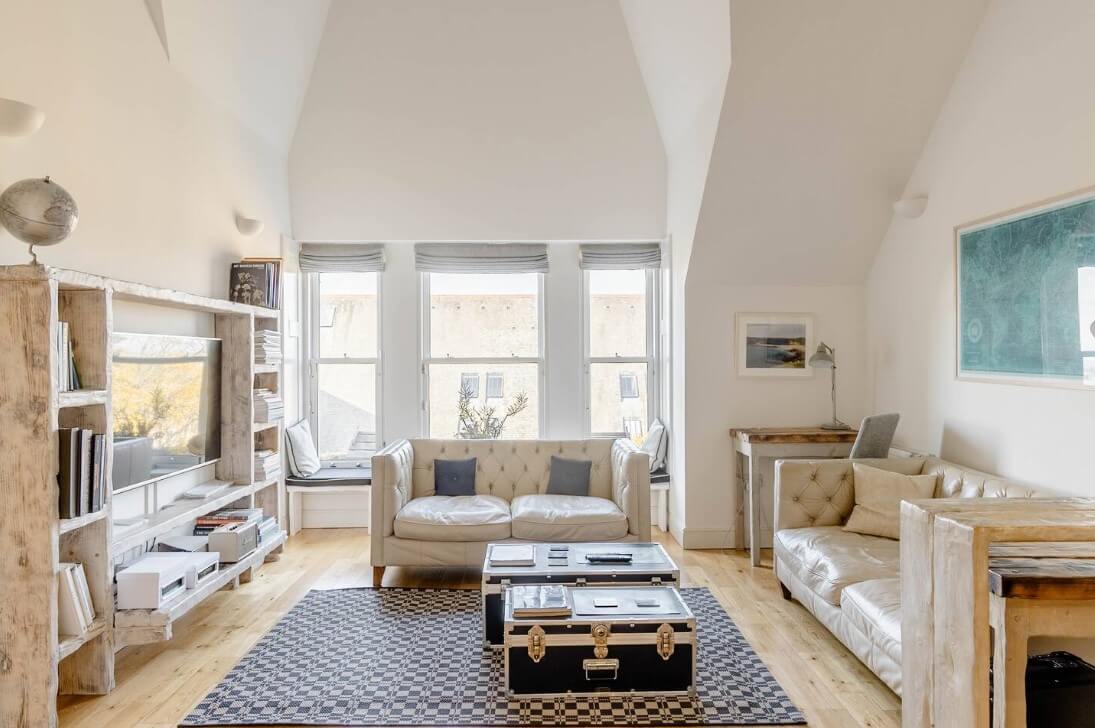 Chic and Renovated Flat in the Heart of the Trendy West End