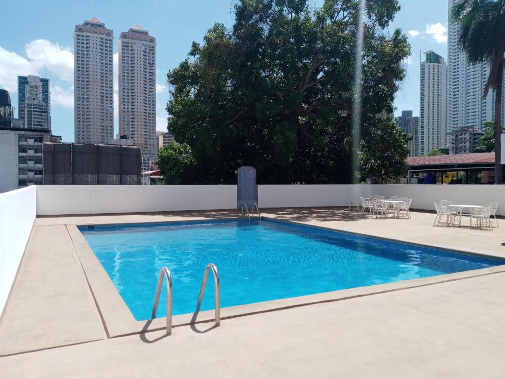 Hostel Tower House Suites in Panama City.