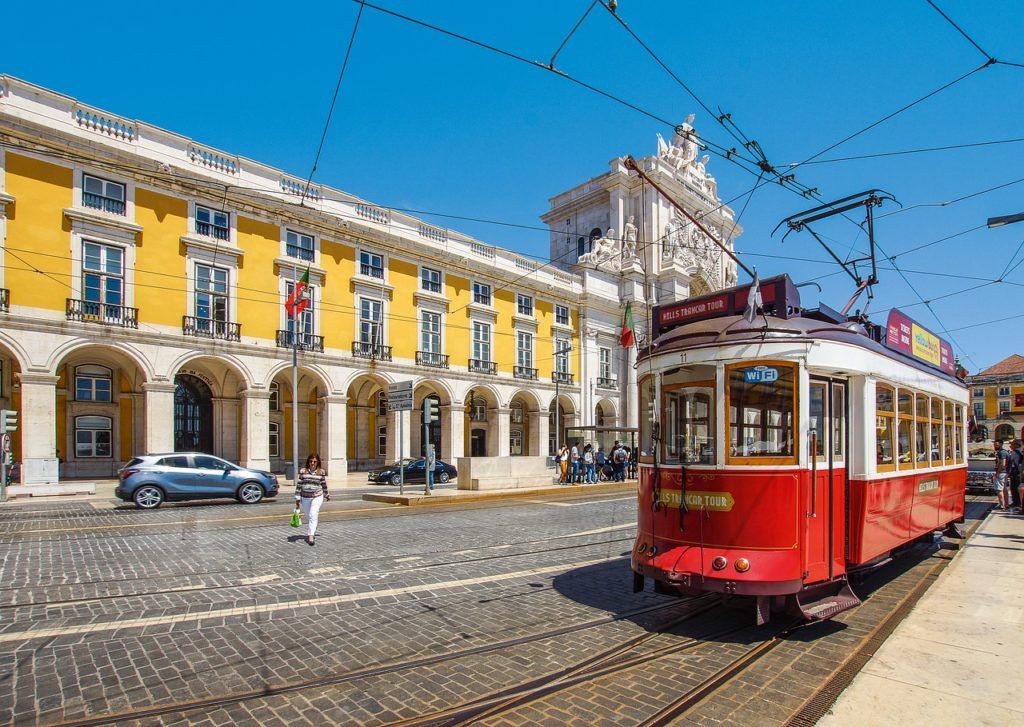 Is public transportation in Lisbon safe