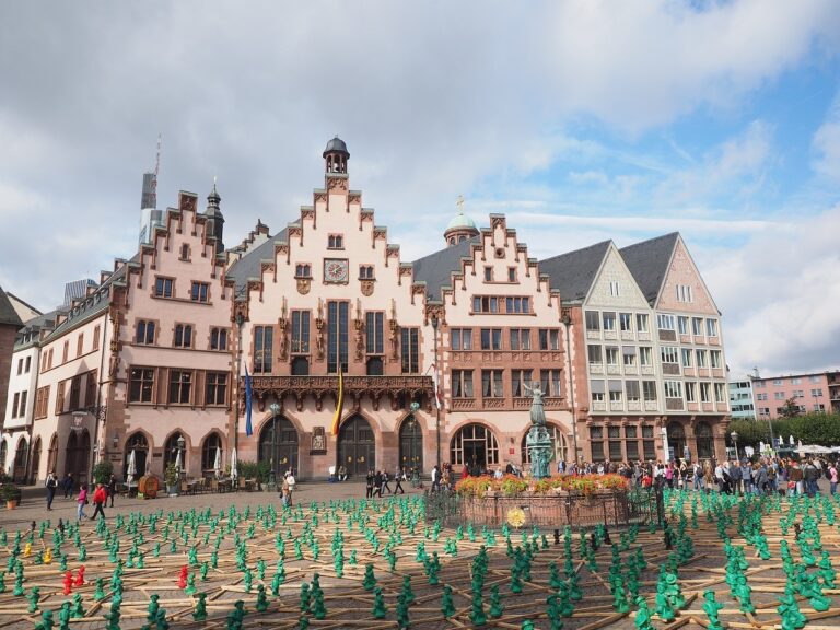 10 BEST Places to Visit in Frankfurt