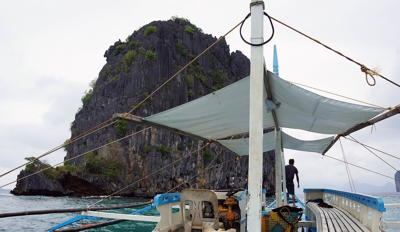 Sailing El Nido’s Ocean