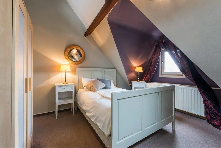 Stylish room with river view, Bruges