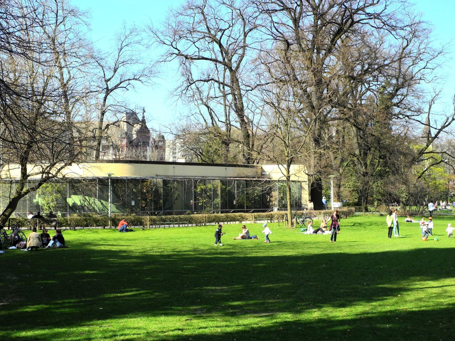 Zurich Aviary and Bird Sanctuary