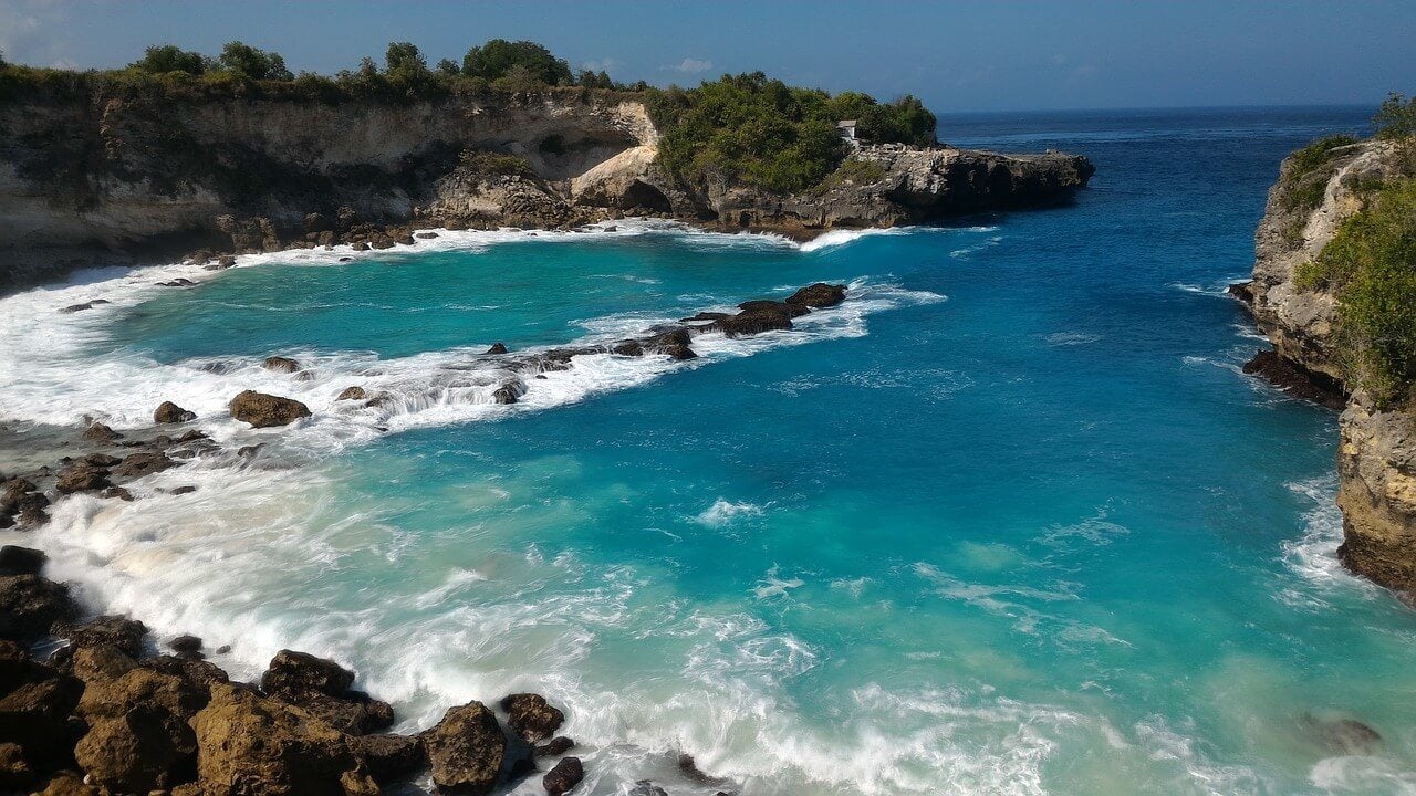 blue lagoon nusa lembongan bali