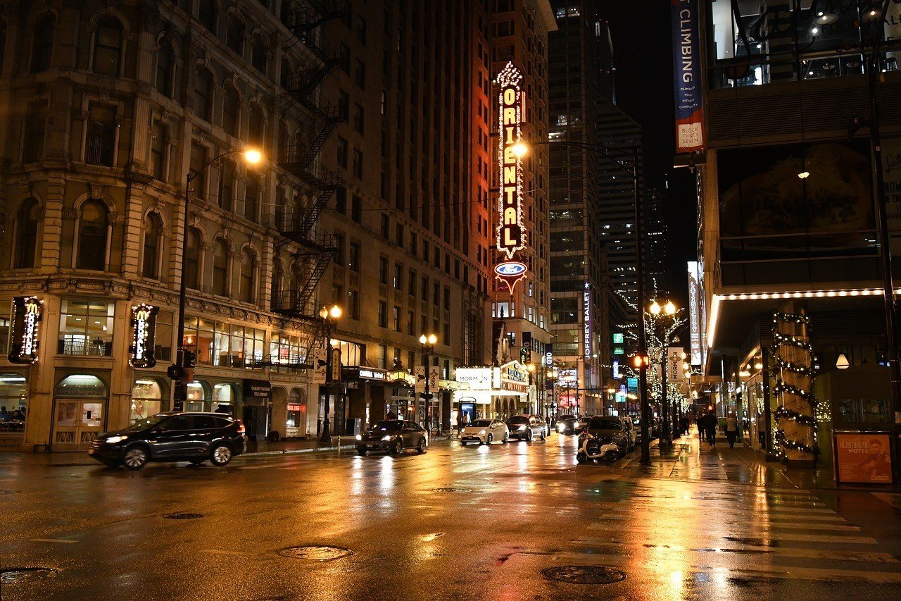 chicago at night