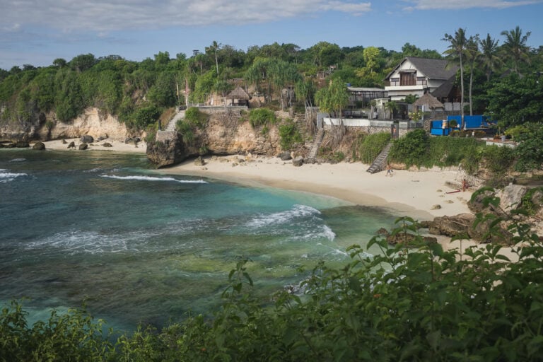 The Ultimate Guide to Nusa Lembongan – Things to Do, Getting There + More