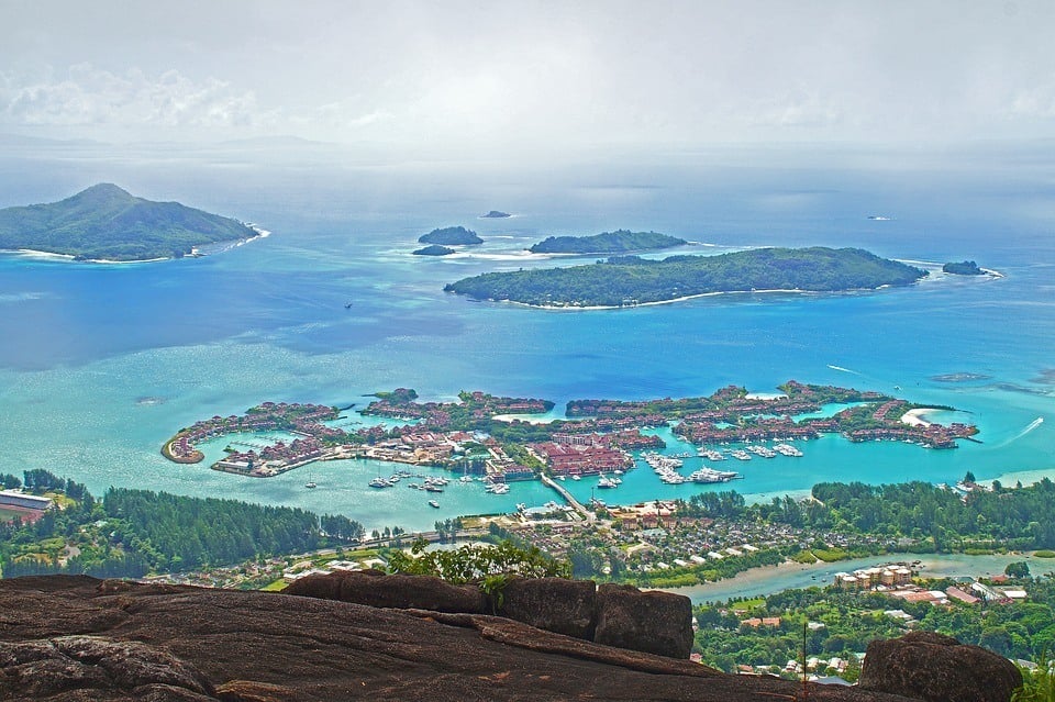 seychelles safe to visit