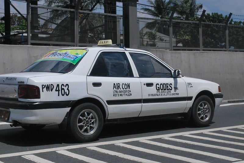 Are taxis safe in Manila