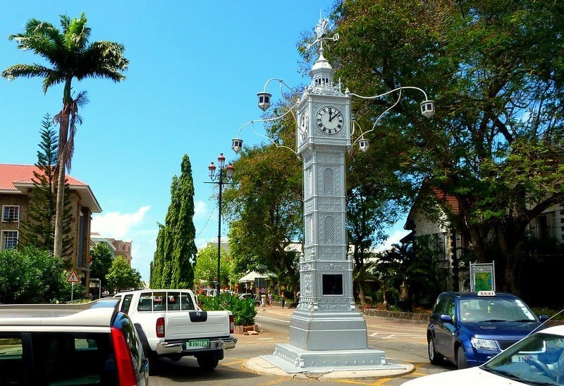 Are taxis safe in Seychelles