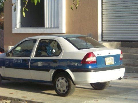 Are taxis safe in Tulum