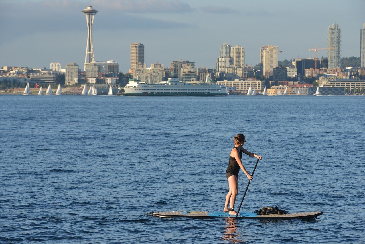 Is Seattle safe to travel alone