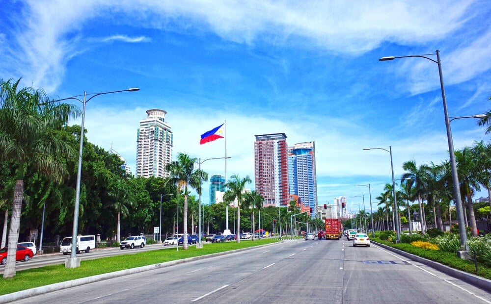 Is it safe to drive in Manila