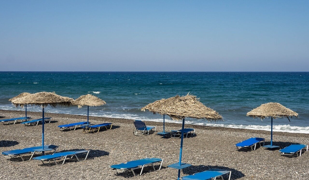 Kamari Beach