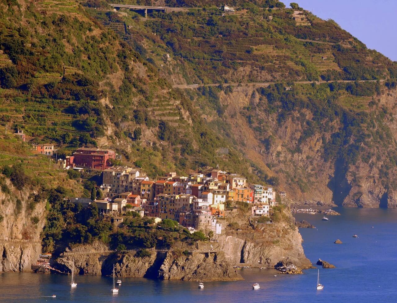 Vernazza to Corniglia Trail