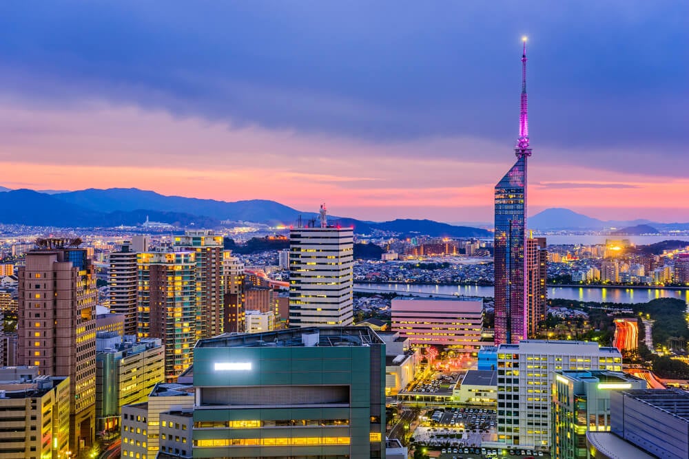 where to stay in fukuoka