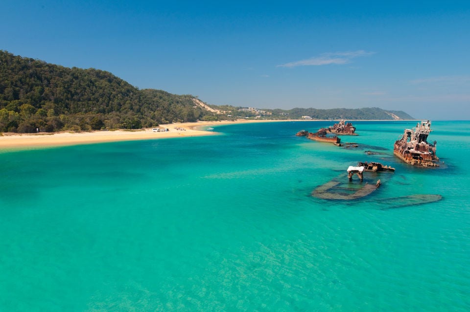 Moreton Island Shipwreck Sand Dune and Kayak 1 Day Adventure