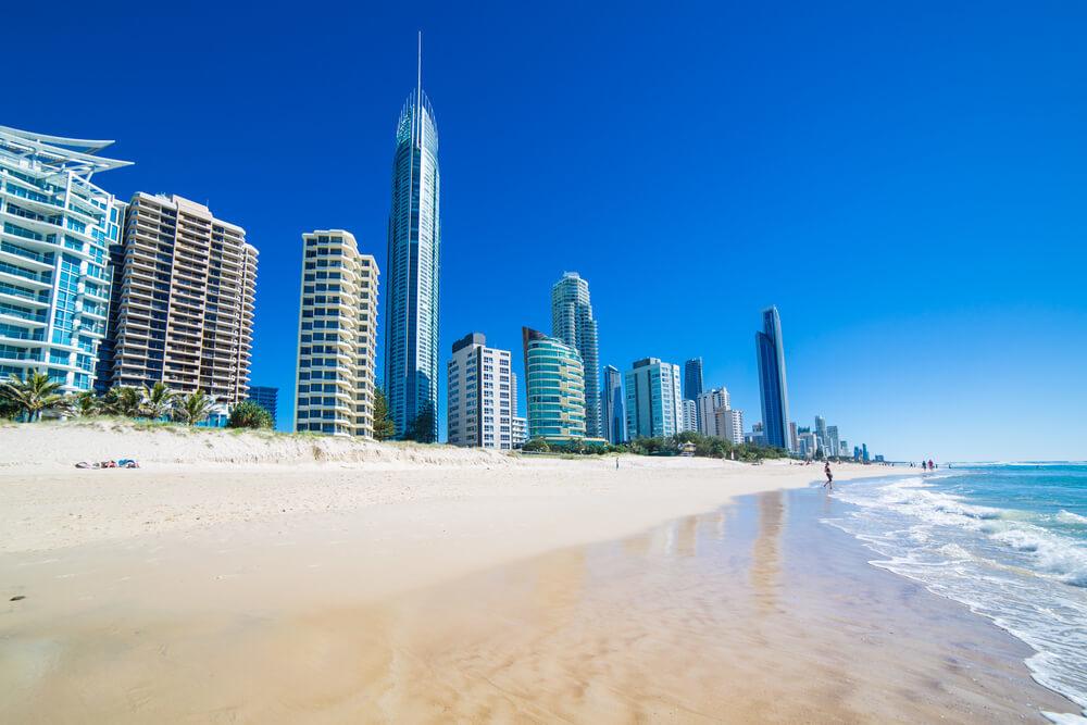 where to stay in gold coast