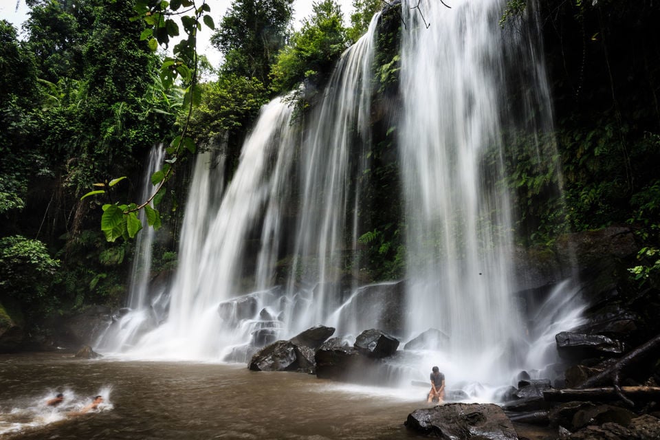 Full-Day Kulen Waterfall and 1000 Lingas Tour