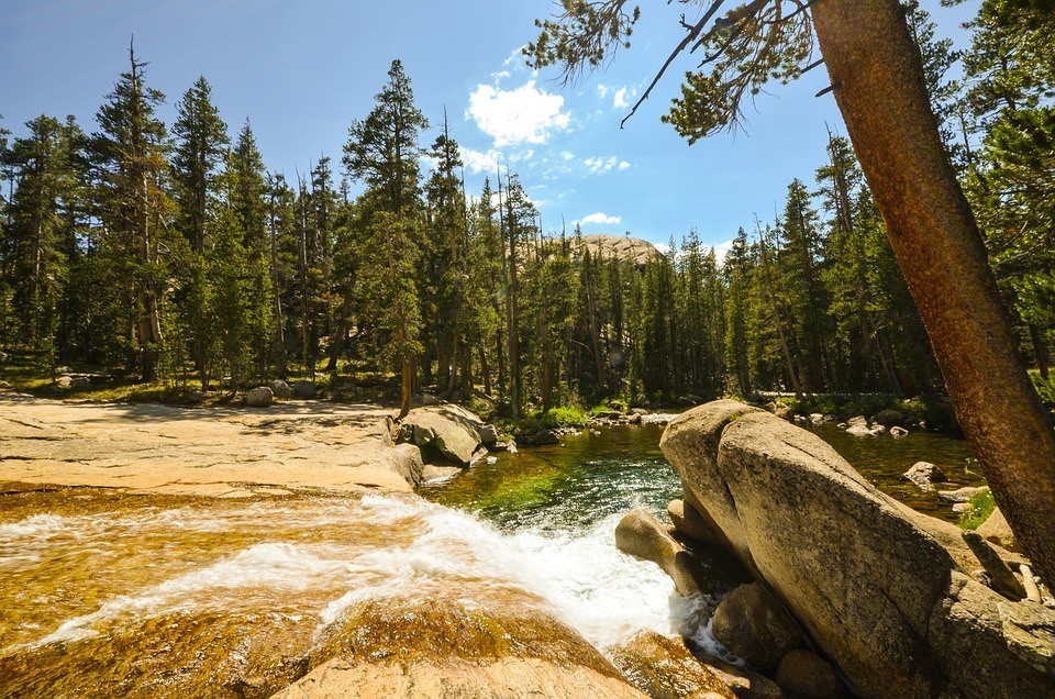 when to visit yosemite